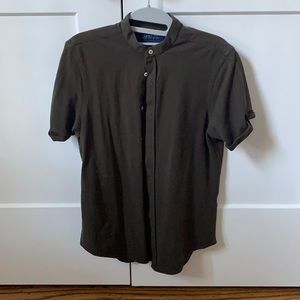 Green poplin collar and rolled cuff shirt